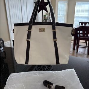Badgley Mischka Leather Tote Shoulder Bag